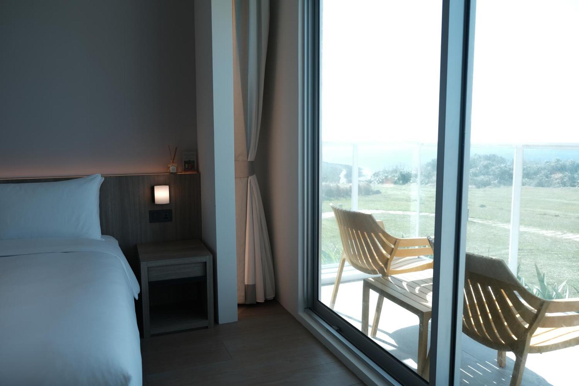 Hotel Sunlight On The Peninsula à Cape Eluanbi Chambre photo